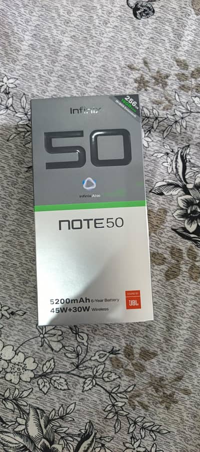 infinx not 50 8+8 GB =16-256 candishan 10/10