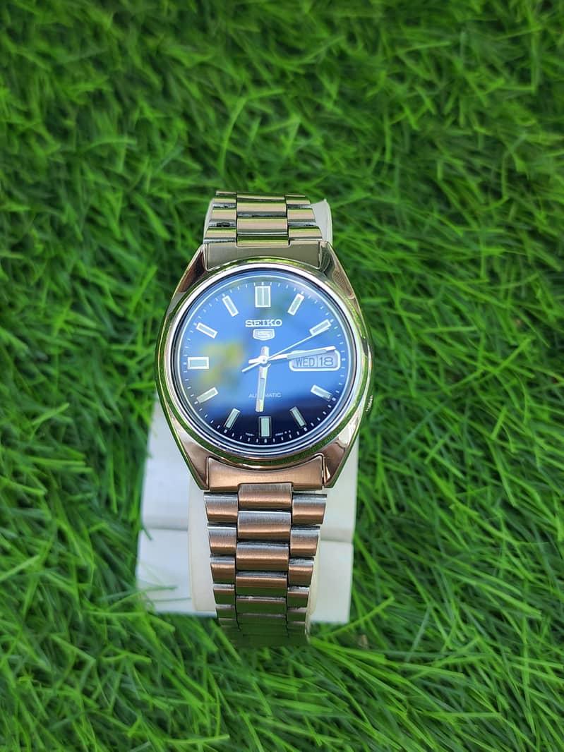 Seiko 4