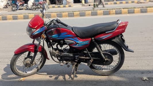Honda Pridor CD100 Red Color