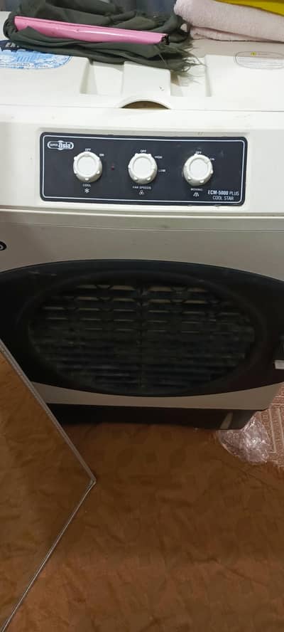 i want to sale my air cooler ecm5000 model with 6 ice bottle