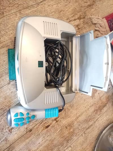 camera playing with audio video out  for lcd