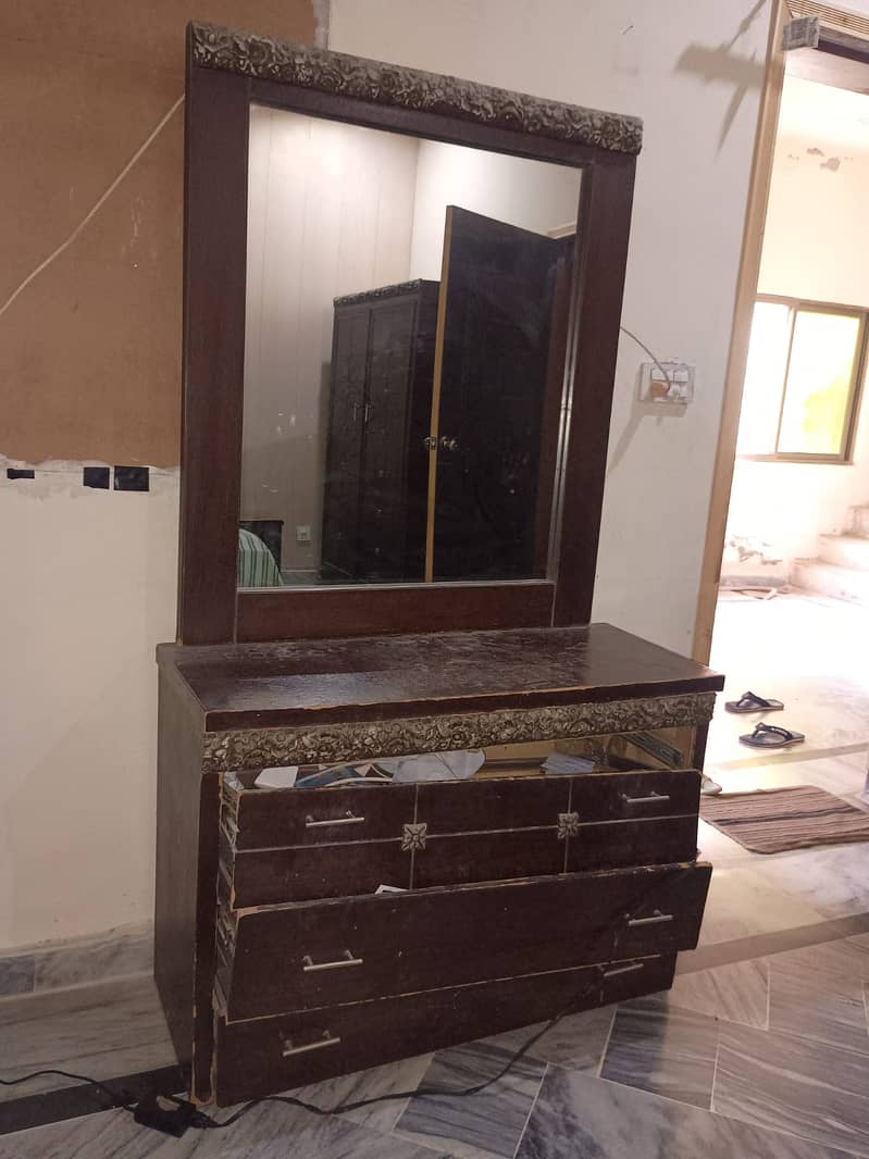 Dressing Table 1