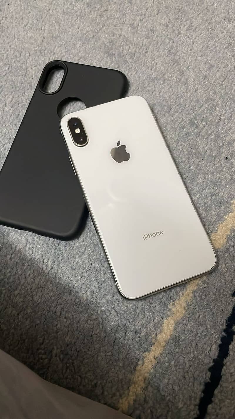 Apple iPhone X 0