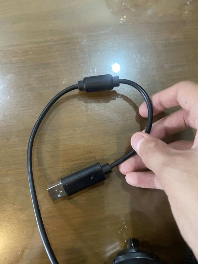 Xbox 360 wired controller 5