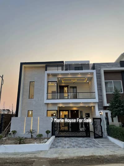 8 mrla brand new house for sale in block E B-17