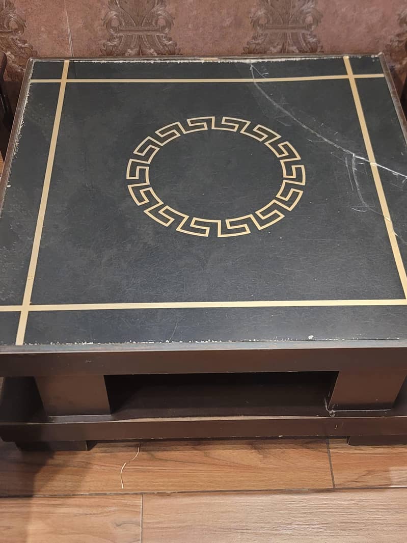 Ceter Table Moderen 1