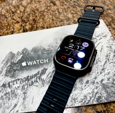 Apple Watch Ultra 2 Black Titanium 100% Battery Health