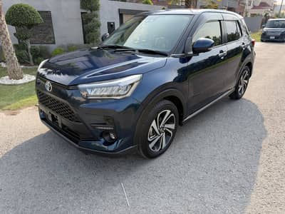 Toyota Raize Z 4 grade 360 view cam BSM Apple car play