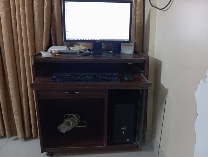 Desktop Dell Computer 2