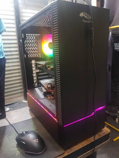 i7 gaming PC with rx580 8GB and 20GB ram