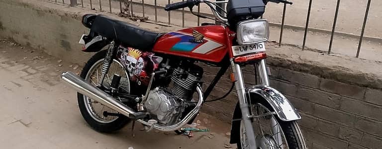 Honda 125 urgent sale number 03 24, 63, 41, 6 80