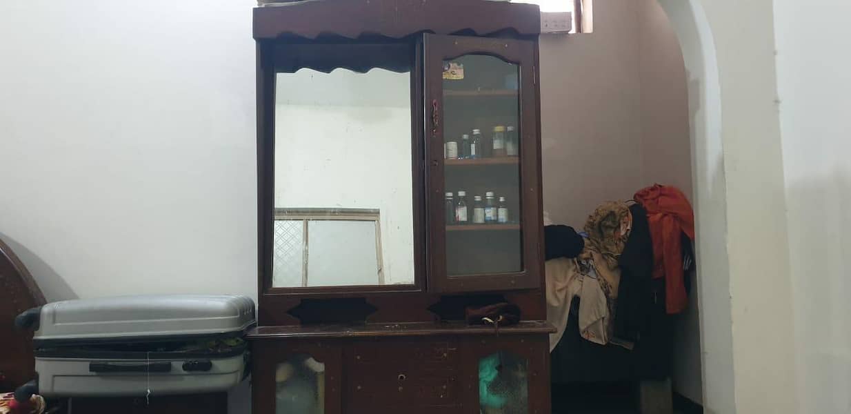 dressing table 1