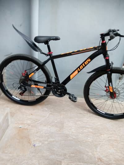 Like Brand New Lotus bicycle size 26 inch Aluminum light weight