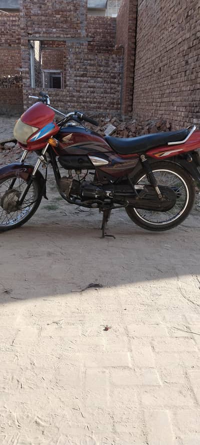 Honda prider 100cc 2015