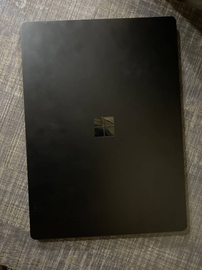 Surface Laptop 2 0