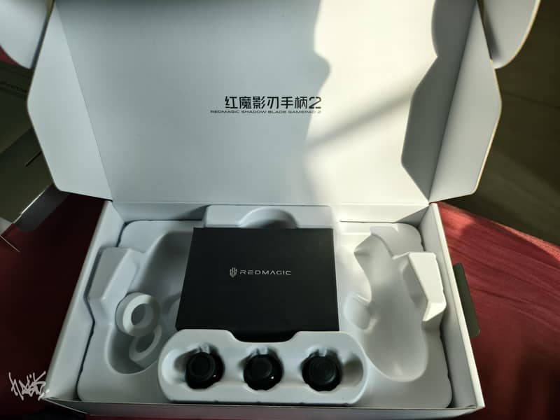 Redmagic Shadow Blade 2 5