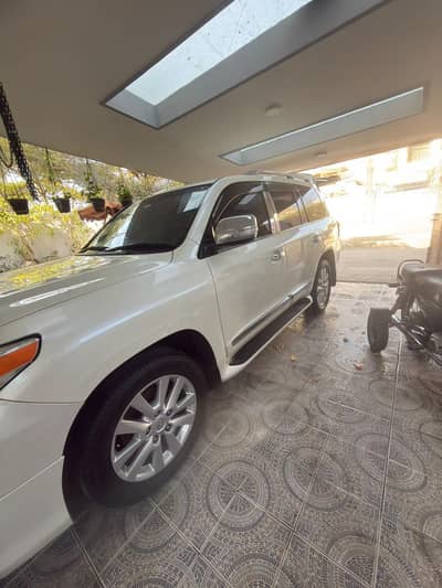 Toyota land cruiser ZX 12/17