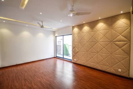 1 Kanal Upper Portion For Rent 3 Bed Luxury Portion DHA Phase 3