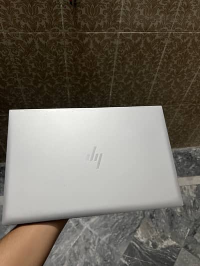 HP Elitebook 840 G8 16/512 i5 11th gen