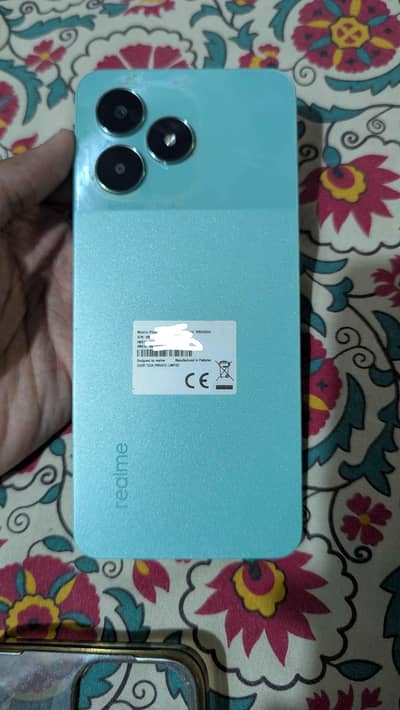 Realme C51 4 GB 64 GB with box