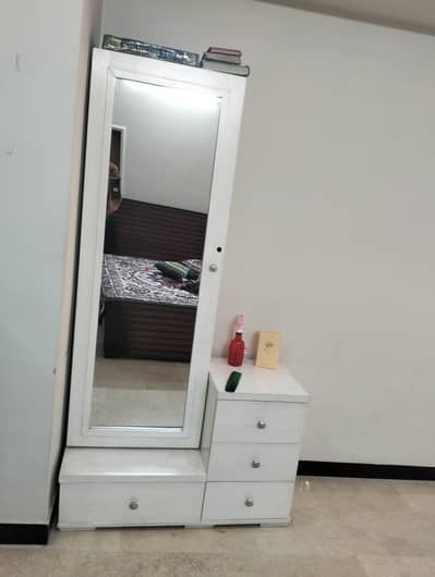 White Dressing Almari with Mirror | Magnetic Lock | Drawers + Storage