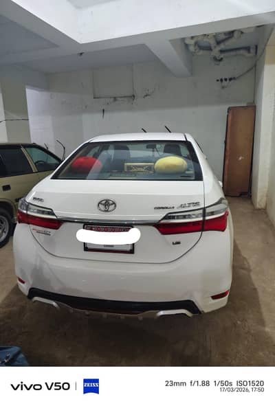 TOYOTA CAROLLA 1.6 AUTOMATIC