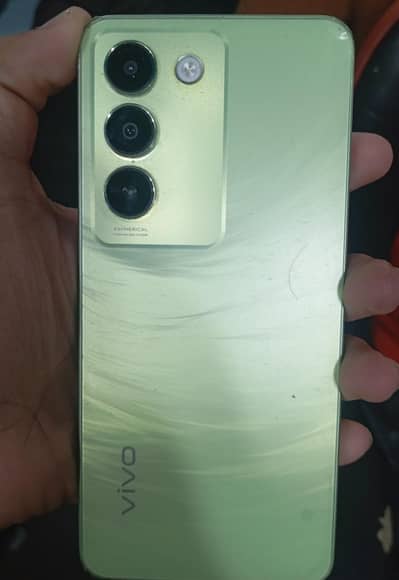 vivo y100 used phone 10/10 condition my WhatsApp number 03483347327