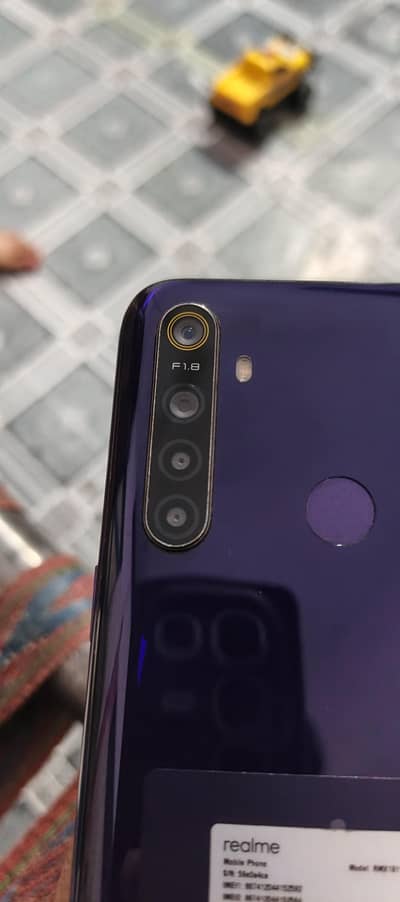 realme 5 4+64 like new condition charger box all no any repair