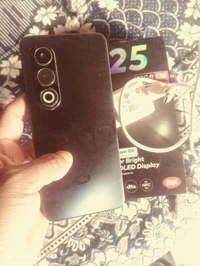 itel s25 6+6 128gp panel change hai or glass crack hai