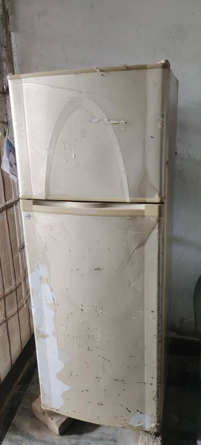 5.8 Imches  high 9188D Dawlance