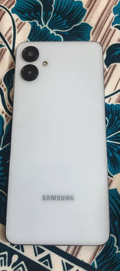 Samsung Galaxy A06 (4GB/64GB) – Full Box, Like New Condition