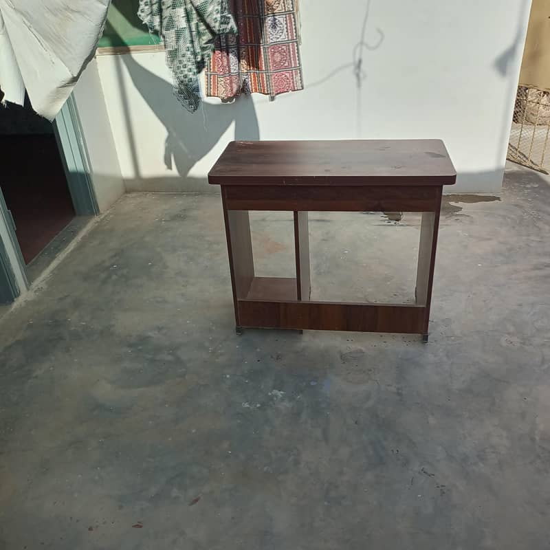 computer table 2