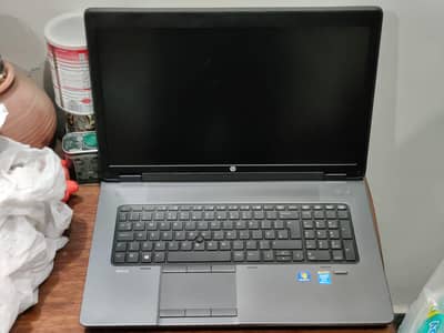 HP zbook 17 Core i7