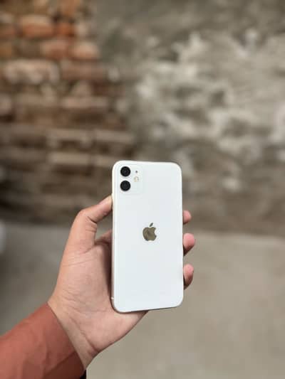 iPhone 11 for urgent sale