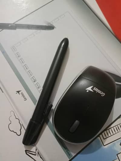 wireless mouse and pen