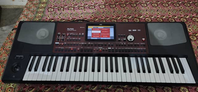 KORG PA 700 New Condition