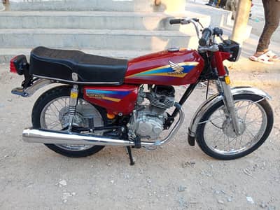Honda 125 cc WhatsApp on 0329=8960966