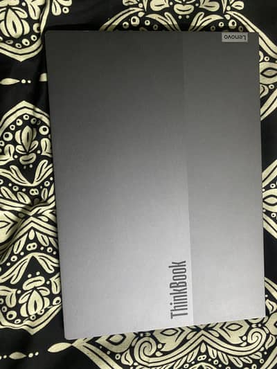 LENOVO CORE i7 - 13th GEN 8/512ssd with box charger new