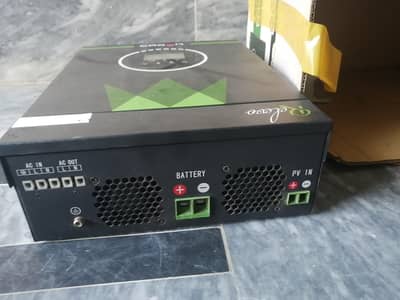 solar inverter 3kw or bettry bilkul ok hy