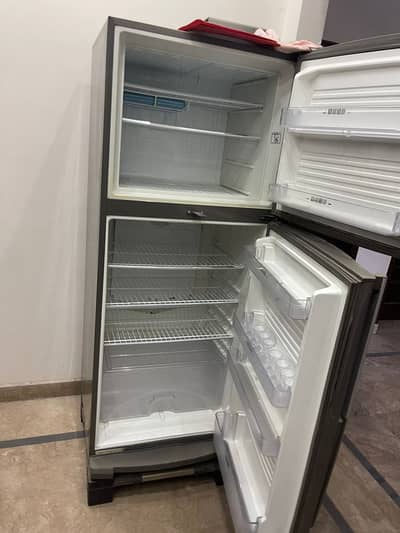 Dawlance Fridge Double Door