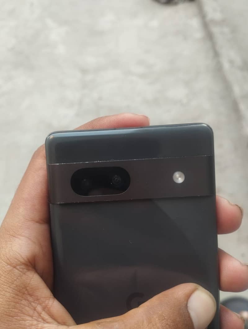 Google Pixel 7a 4