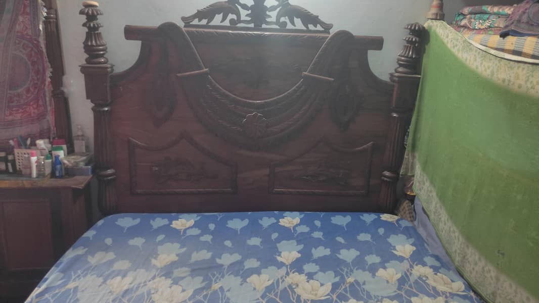 Chinyoti double bed 1