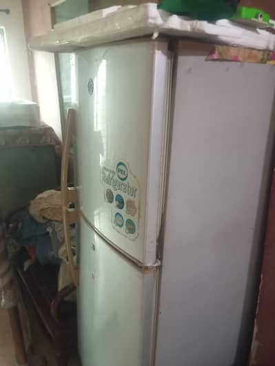 PEL Refrigerator