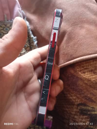 Apple iPhone 13 mini