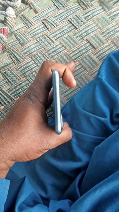 iPhone 8 Plus official pta exchange posibol