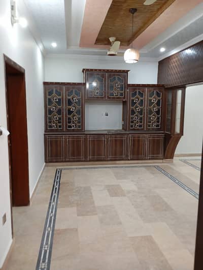 1.5 story independent house for rent