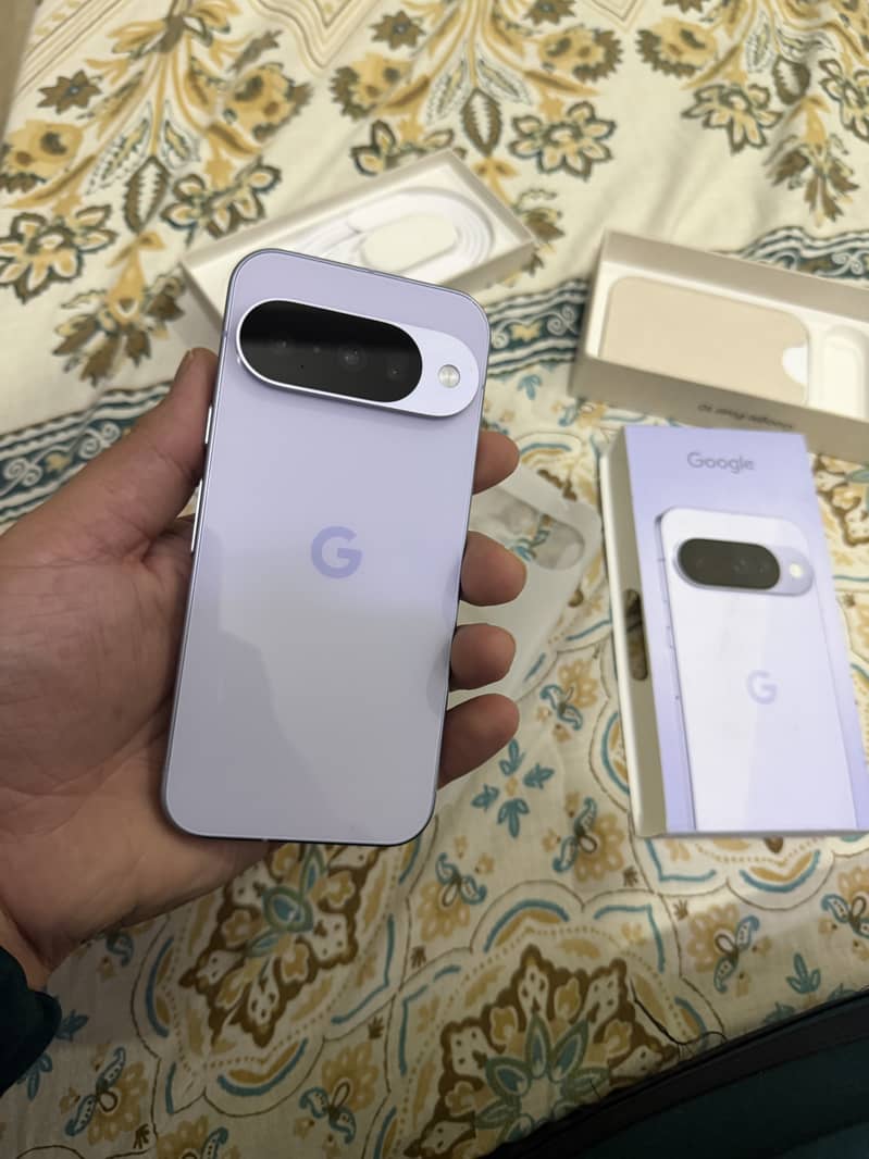 Google Pixel 10 2