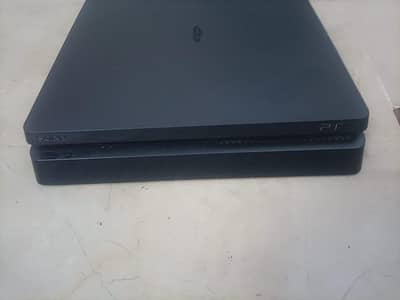 PS4 Slim Jailbreak 1Tb With Full Of Games With Assesories