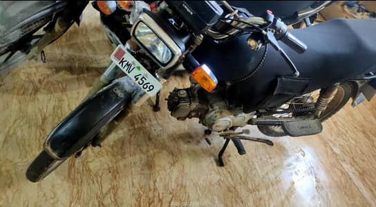 70cc bike urgent sale in zero condition no work require just ride