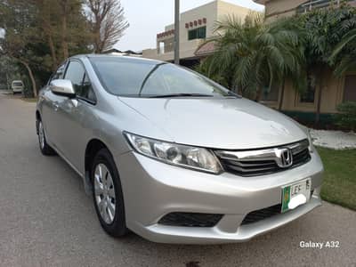 Honda Civic VTI 1.8 2015
